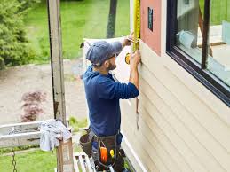 Siding Removal and Disposal in Lago Vista, TX